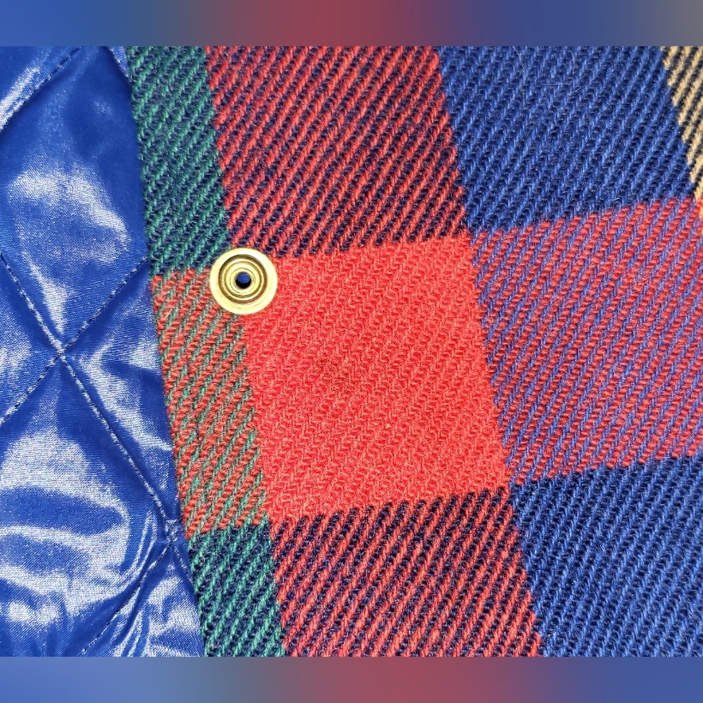 Vintage Pendleton Plaid Vest - 100% Virgin Wool - Picture 6 of 12